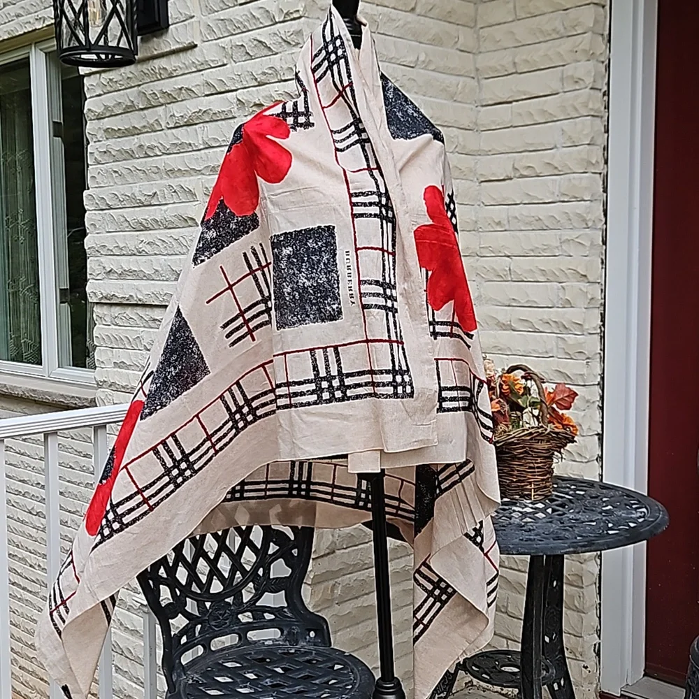 NWOT BURBERRY RED FLORAL SHAWL LARGE SCARF - Picture 7 of 9